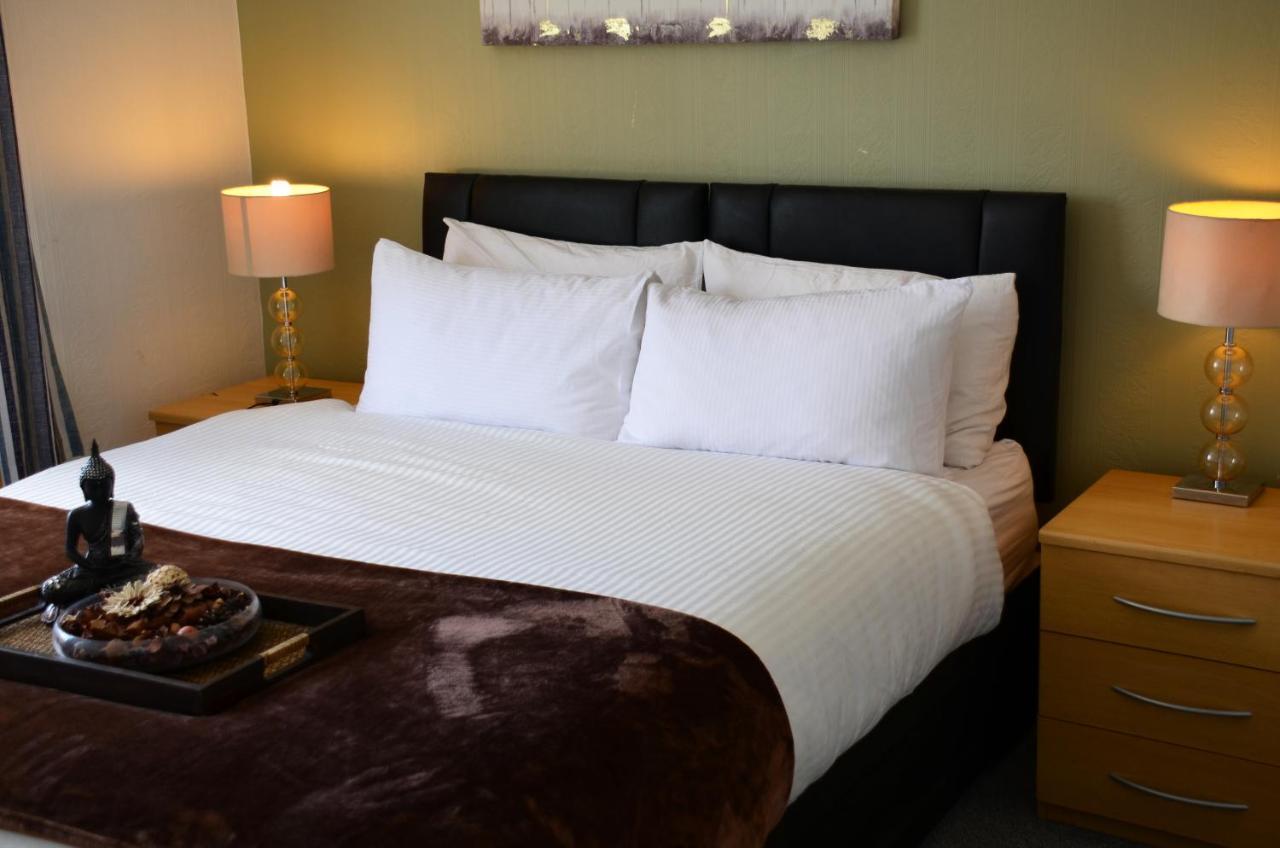 Sm Dreams Unlimited Serviced Accommodation- Stanwell-Staines-Heathrow Esterno foto