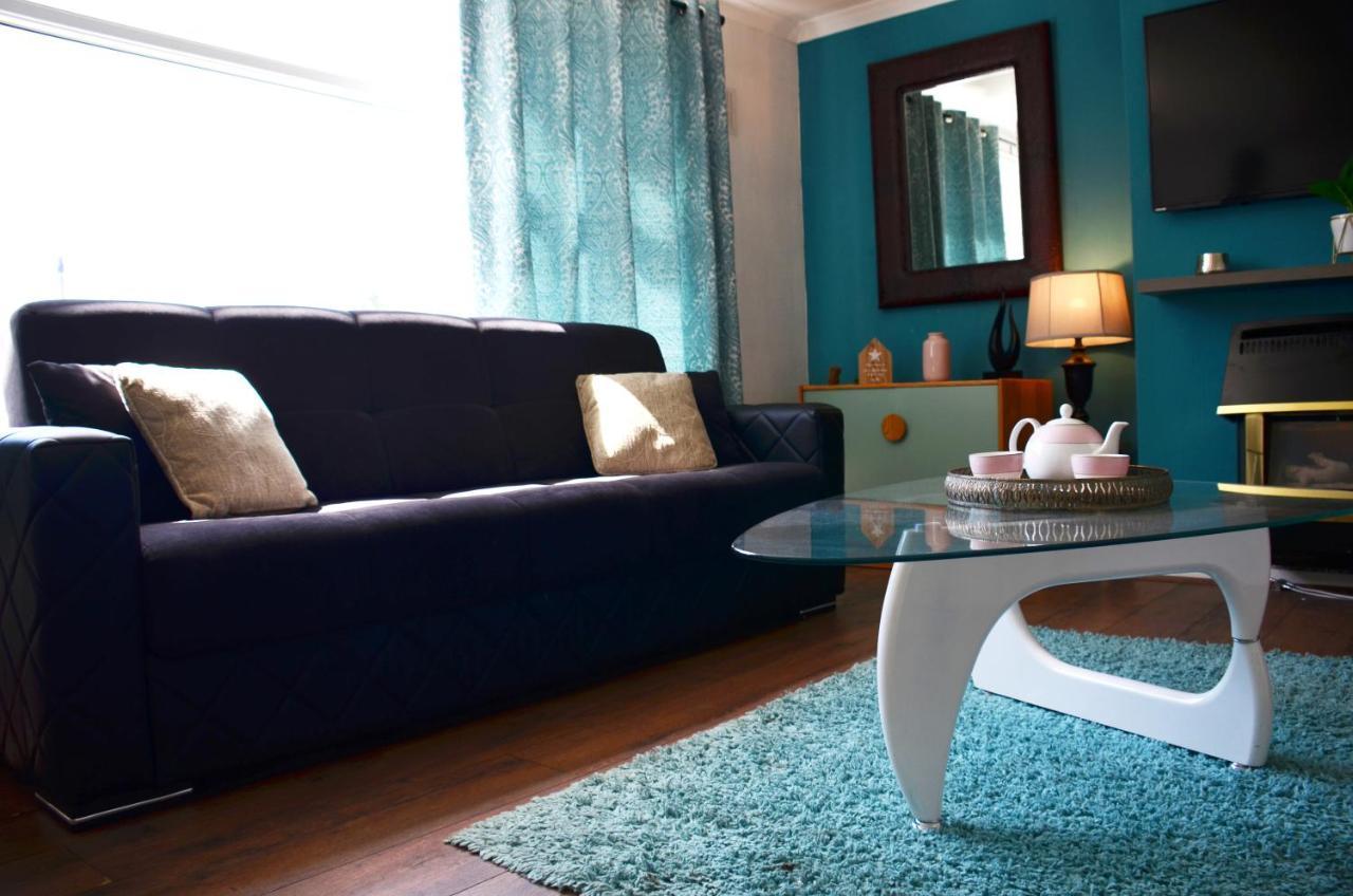 Sm Dreams Unlimited Serviced Accommodation- Stanwell-Staines-Heathrow Esterno foto